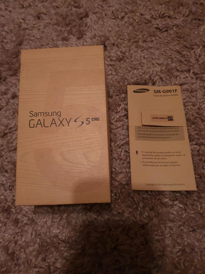 Lehre Packung Samsung S5 in Syke