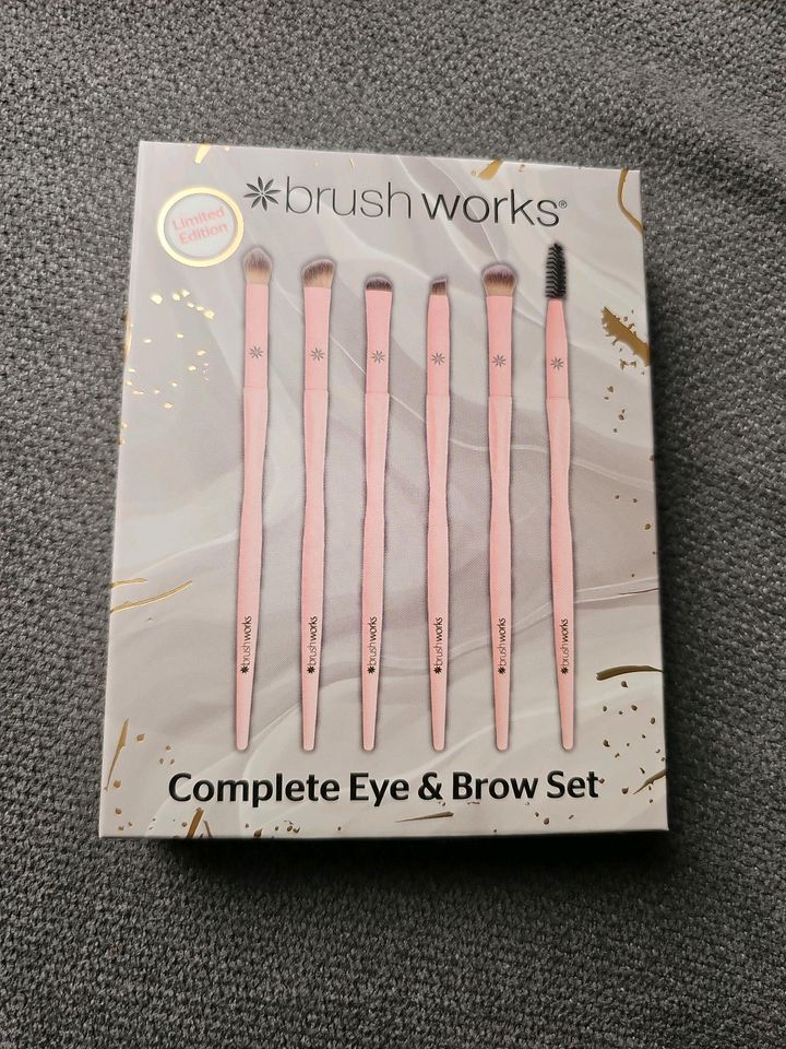 Brushworks Pinsel Set Geschenk Schminke neu in Rosenheim