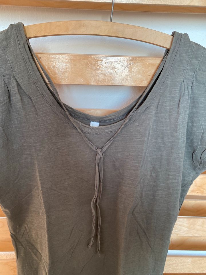 T-Shirt von Vera Moda Größe 42/44 in Khaki in Kempten