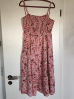 Kleid  Größe 42/44 Hessen - Wiesbaden Vorschau
