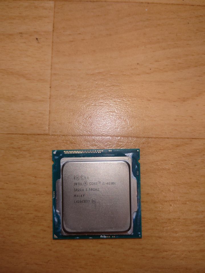 Intel Core i5 4690K 4x 3.50GHz in Oldenburg