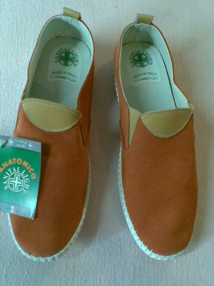 Damensneaker Gr.41 ,,Sanital-Light"Made in Italy orange Wildleder in Glauburg