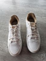 Sneaker weiß/beige letzte Preissenkung Bayern - Bad Neustadt a.d. Saale Vorschau