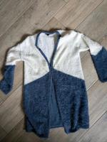 Strickjacke Damen Größe 40/42 (M) Sachsen - Grüna (Sachsen) Vorschau
