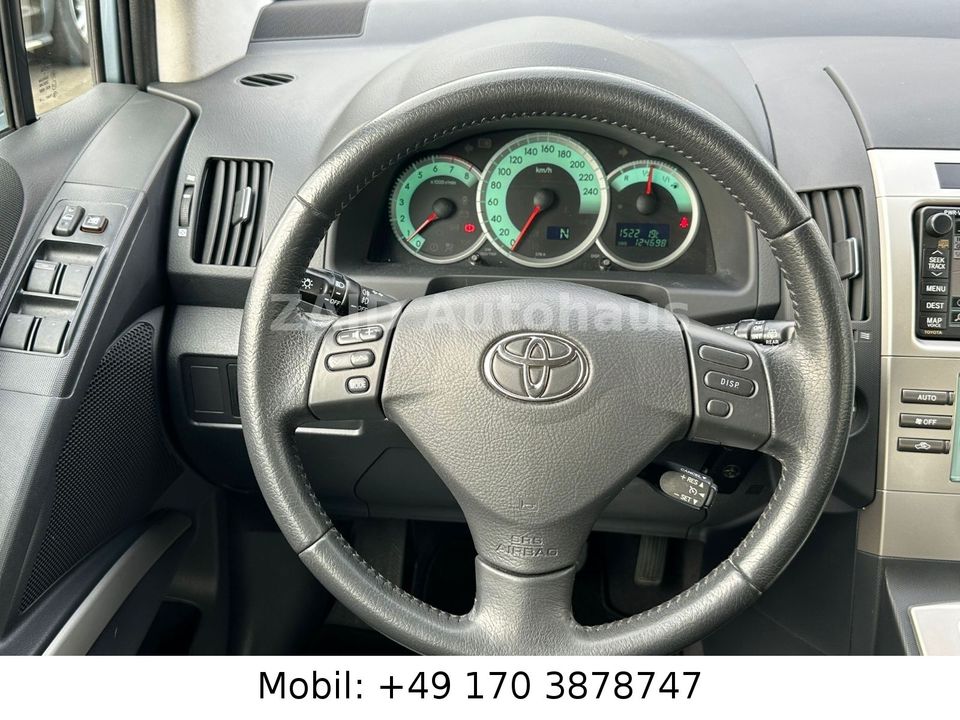 Toyota Corolla Verso1.8Executive*Aut*Navi*7Sitze*Kamera in Wiesloch