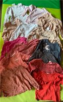 Kleiderpaket / Set Mädchen Longsleeves dünne Pullover 74/80 Nordrhein-Westfalen - Oberhausen Vorschau