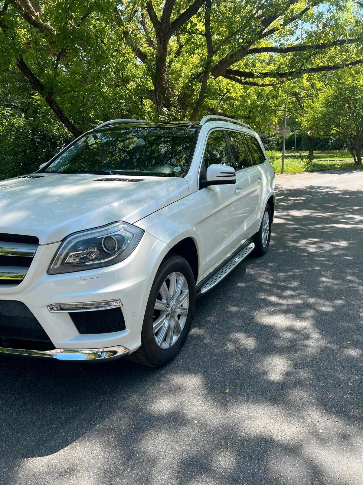 Abbildung des Autos Mercedes Gl 550  4M AMG …