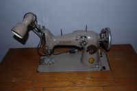 Nähmaschine Singer 215G ca. 1954 wunderschön Bayern - Essenbach Vorschau