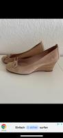 Unisa Keilabsatz Pumps Ballerinas Beige Rosé Niedersachsen - Langenhagen Vorschau