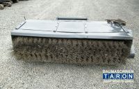 Gebrauchte Kehrmaschine für Bobcat Teleskoplader T3571 Hessen - Butzbach Vorschau