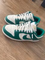 Nike Sneaker Gr. 38,5 Kreis Ostholstein - Sereetz Vorschau