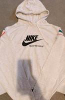 Nike Hoodie Kapuzenpullover Pullover S Sachsen - Rochlitz Vorschau