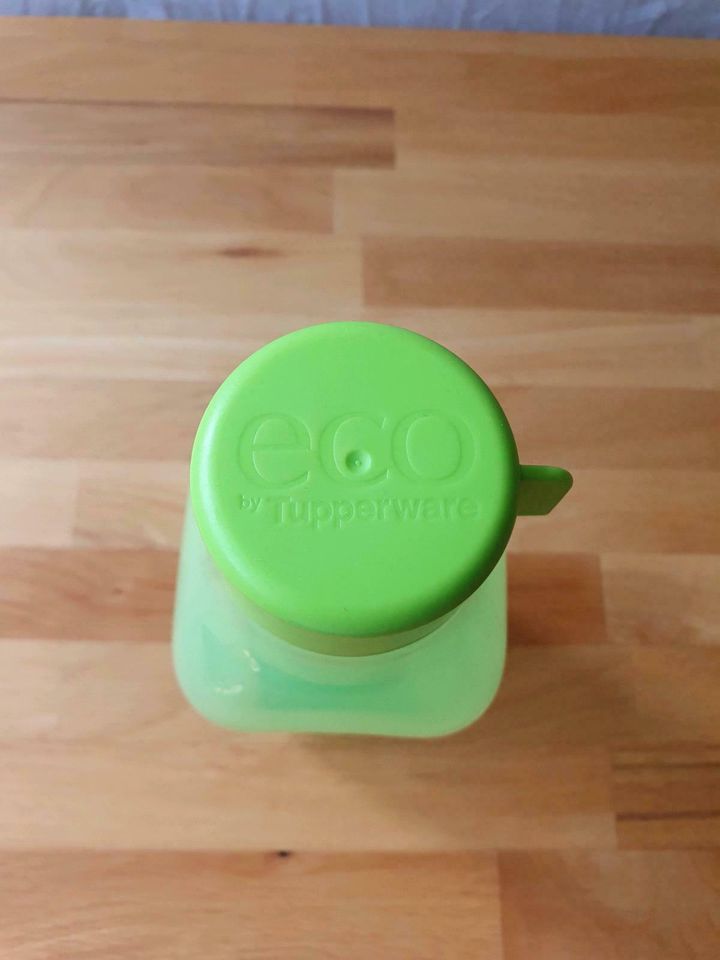 Tupperware EcoEasy Sport Trinkflasche grün 1000ml (gebraucht) in Augsburg