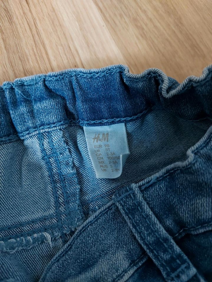 Jeans-Shorts / Kurze Hose NEU Größe 98 in Bodenheim