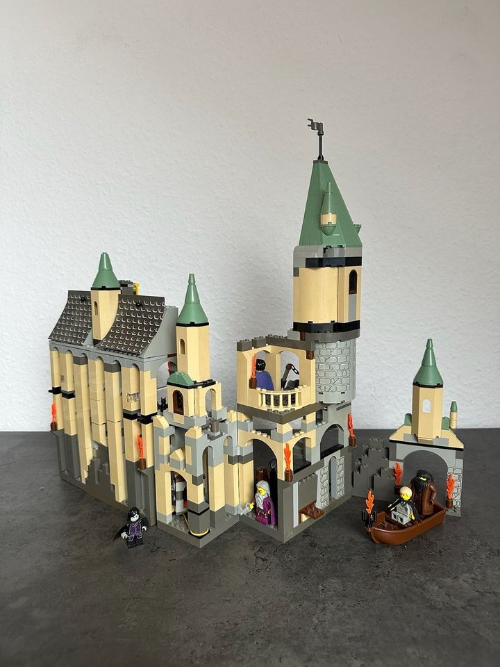 Lego Harry Potter - 4709 Schloss Hogwarts mit OVP in Siegburg
