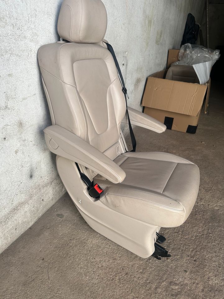 Sitze Leder für Mercedes V klasse für W447 in beige Isofix in Lübbenau (Spreewald)