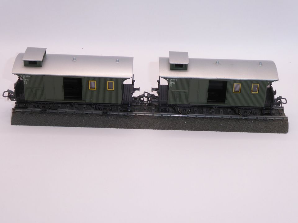 Märklin H0 Gepäckwagen 4038 grün 2er Set in Schrobenhausen