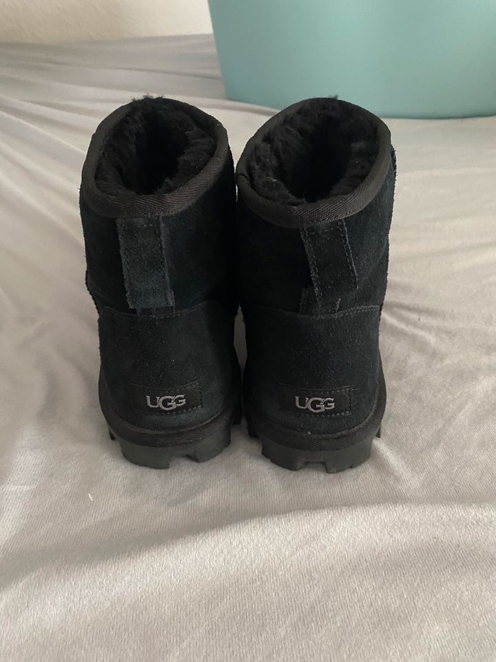 UGG Winterstiefel in Nienhagen MV