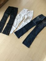 Hosen, Jeans, Schlagjeans, 34, XS, S, getragen, teils doppelt Parchim - Landkreis - Zölkow Vorschau