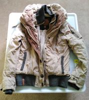 Winterjacke Gr. L wie neu Berlin - Biesdorf Vorschau