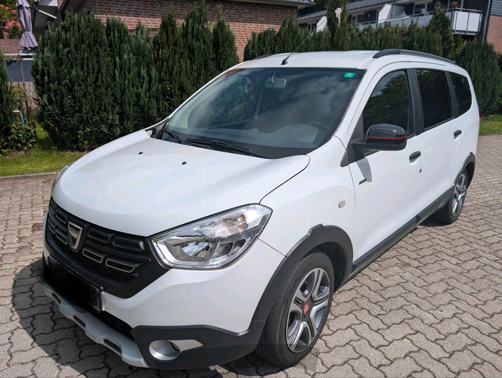 Abbildung des Autos Dacia Lodgy