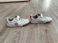 FC Bayern Schuhe Sneaker Turnschuhe Hallenschuhe Größe 34 Schleswig-Holstein - Hohenlockstedt Vorschau