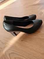 Schwarze Pumps von Tamaris Baden-Württemberg - Aidlingen Vorschau