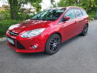 Ford Focus Turnier Titanium Buisness  Vollausstattung Bayern - Neustadt b.Coburg Vorschau