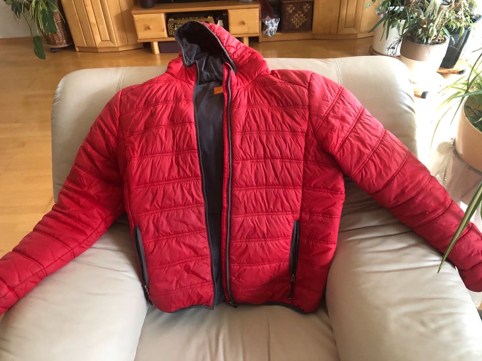 Herren Steppjacke, rot, XL in Lagerlechfeld