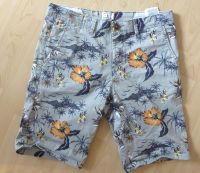 Jack & Jones Bermudas Shorts kurze Hose Sommerhose S Blumen grau Stuttgart - Sillenbuch Vorschau