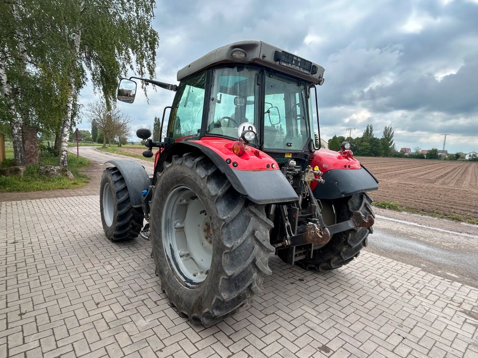 Massey Ferguson MF 5613 Dyna 4 2016 6900H Klima 2016 in Harthausen