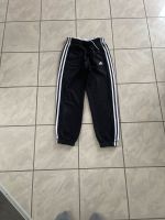 Adidas Hose gr.152 Nordrhein-Westfalen - Ense Vorschau