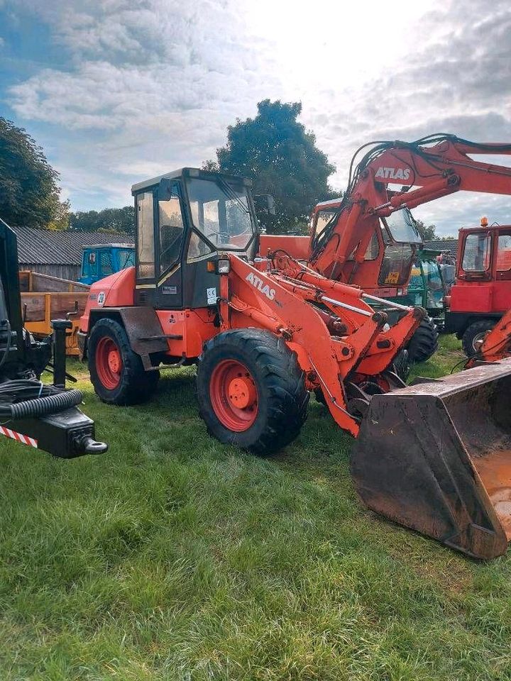 Suche Hoflader Radlader Weidemann Kramer Atlas Zettelmeyer in Stadtlohn