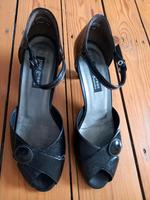 Schuhe Sandalen Pumps von Paul Green aus Leder 6 (39) Rheinland-Pfalz - Neuwied Vorschau