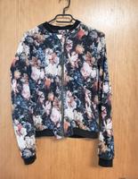 EDC Jacke, Blumenmuster, dünn, sehr gut Sachsen - Torgau Vorschau