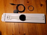 Samsung Galaxy Watch 4 40mm Silber Nordrhein-Westfalen - Kalletal Vorschau