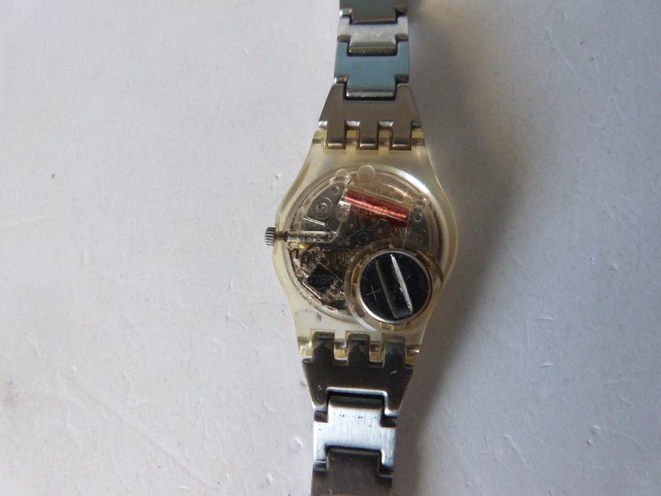 Vintage Swatch Swiss Damen Armbanduhr, transp.Gehäuse,selten in Sonnenberg-Winnenberg