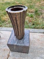 Friedhof Vase mit Steinblock Bayern - Würzburg Vorschau