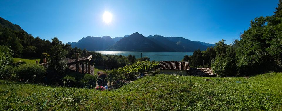 Italien, Gardasee, Idrosee, Trentino, Brescia, 400KM von München - Einzigartiges Haus, 100 Meter zum See, absolut ruhige Lage mit bestem See- und Bergblick! in München