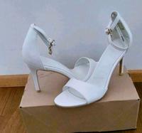 Mexx Pumps weiss Schuhe Hochzeit Party Sommer Frankfurt am Main - Kalbach Vorschau