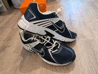 Nike Sneaker, wie neu! Leipzig - Marienbrunn Vorschau
