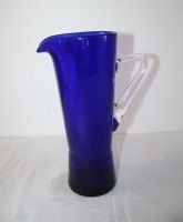 Vase mit Henkel, Krug / Karaffe, blau, Original 60 er / 70 er Hessen - Wiesbaden Vorschau