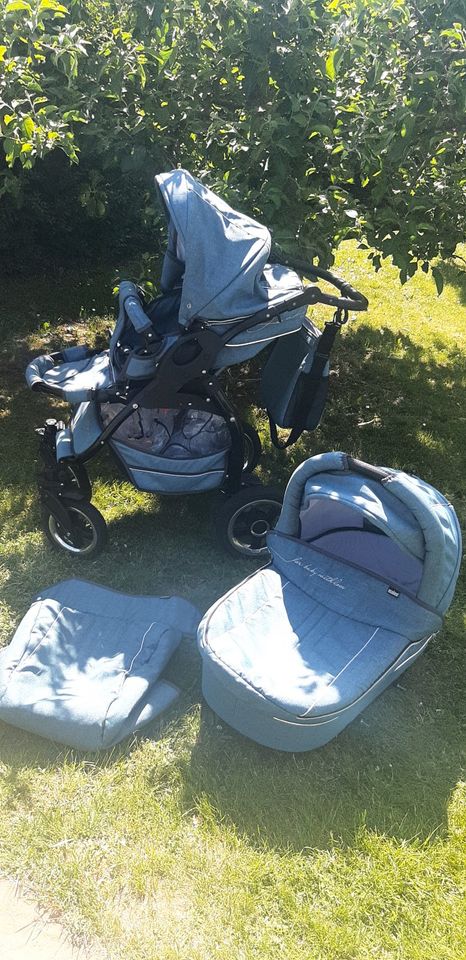 Kinderwagen-Kombi-Set mit Wanne und Sportwagenaufsatz in Kemberg