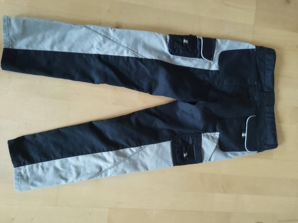 Arbeitshose King Craft Kinder Gr. 146/152 schwarz grau Neuwertig in Eckental 