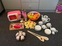 Puppengeschirr Kinderküche Mikrowelle handmade Lebensmittel Nordrhein-Westfalen - Hagen Vorschau