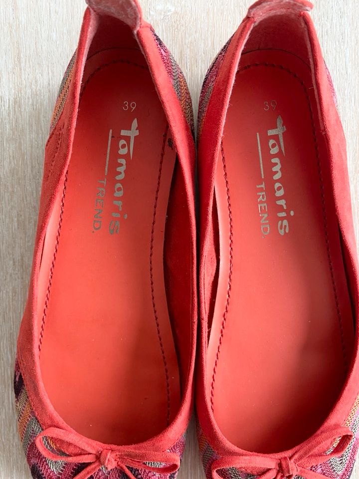 TOP! TAMARIS TREND Gr 39 Ballerinas rot in Kaiserslautern