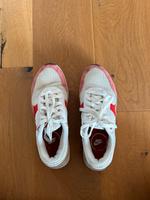 Nike Air weiß-rot Bayern - Wertingen Vorschau