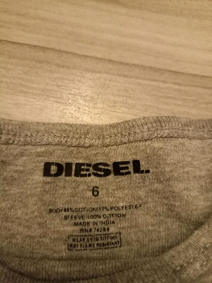 Diesel Schlafanzug Gr. 104/110 in Drelsdorf 
