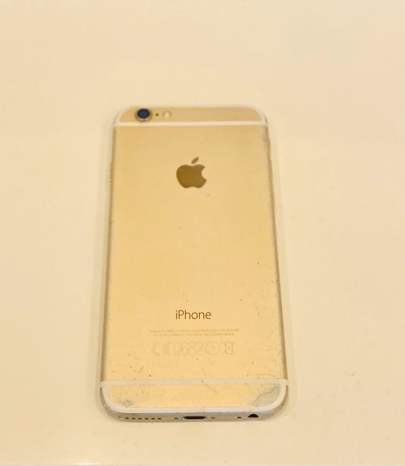 iPhone 6 Gold/Weiß 64 GB Displayschaden in Essen