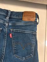 Levis Damen, Jeans West - Unterliederbach Vorschau
